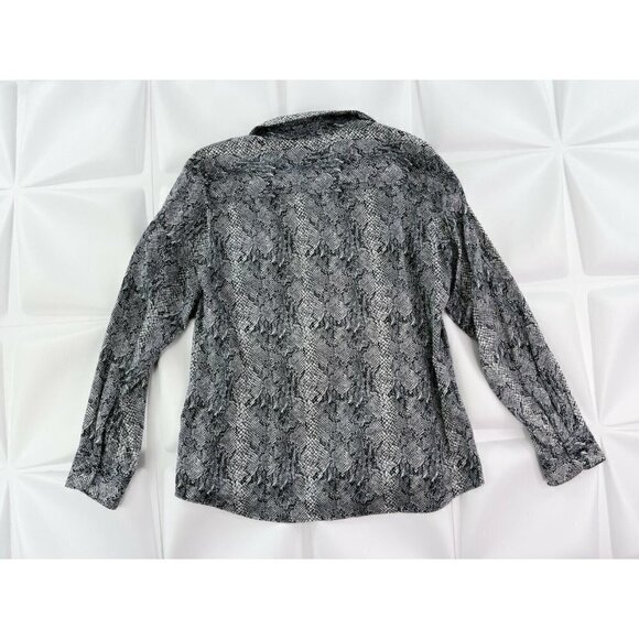 Foxcroft Sz 10 Wrinkle Free Fitted Fit Snakeskin Print m Button Up Shirt Womens - Picture 10 of 12
